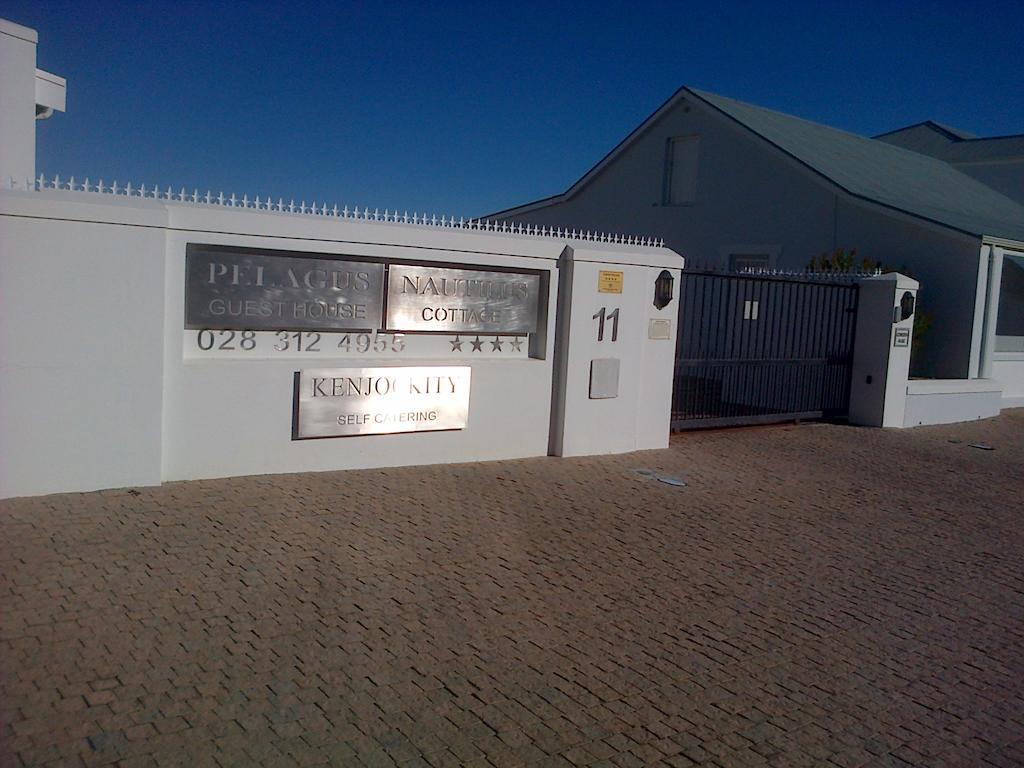 Pelagus Guest House Hermanus Extérieur photo
